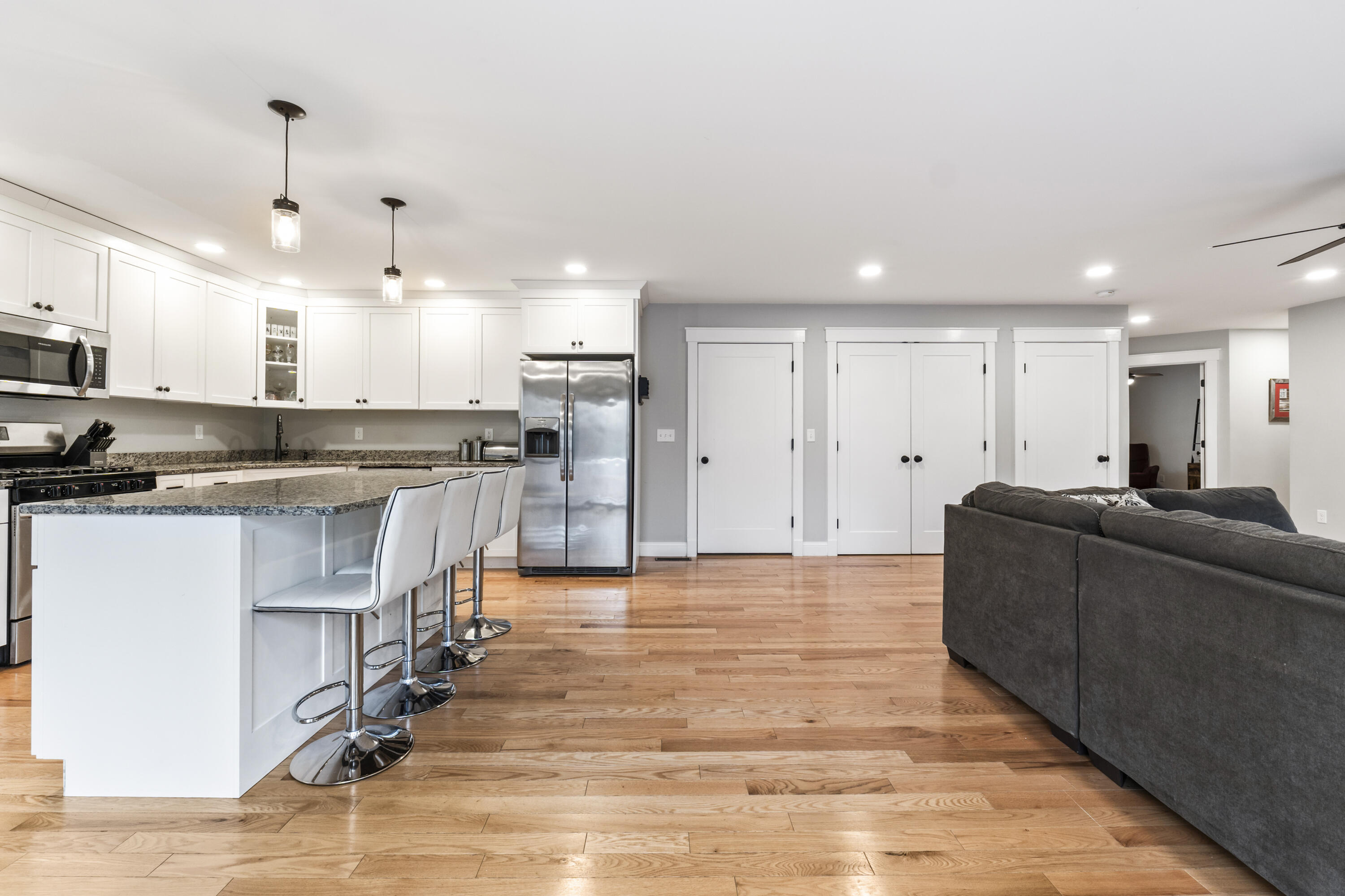 3 Hales Road York, ME 03902 - Photo 5 of 50 Kitchen/Living