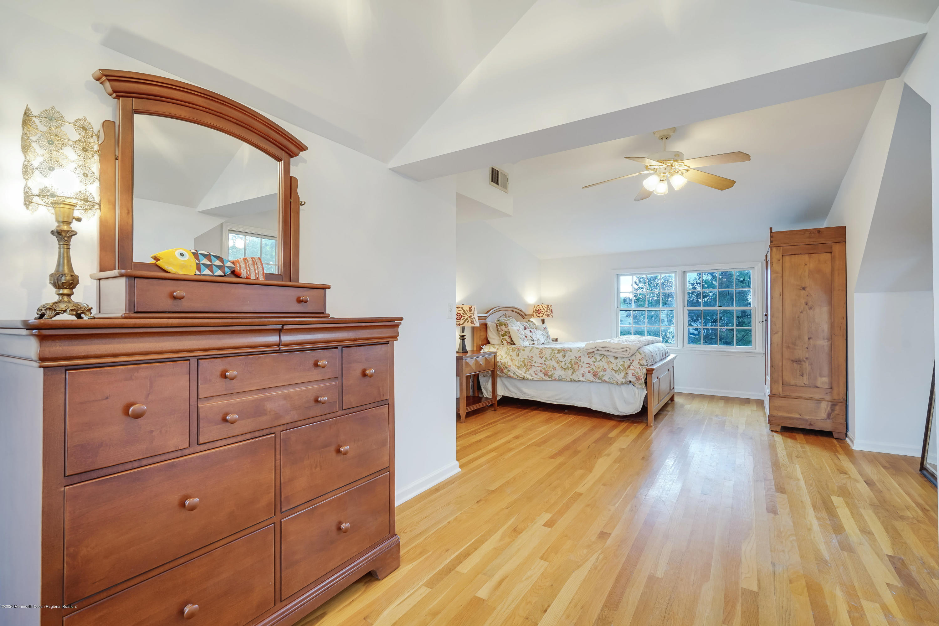 90 River Road Rumson, NJ 07760 - Photo 19 of 33 Master2