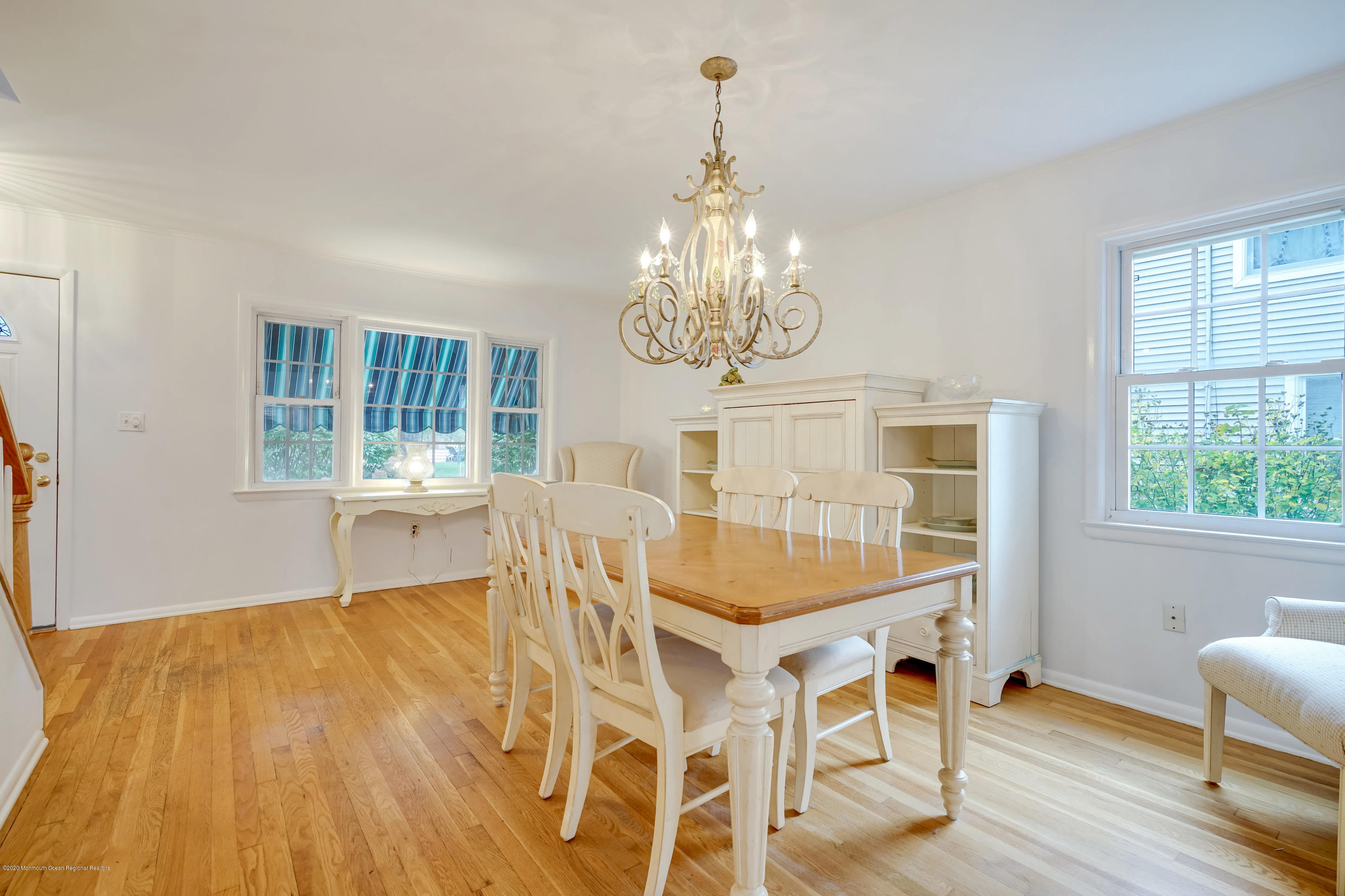 90 River Road Rumson, NJ 07760 - Photo 9 of 33 Dining room 2