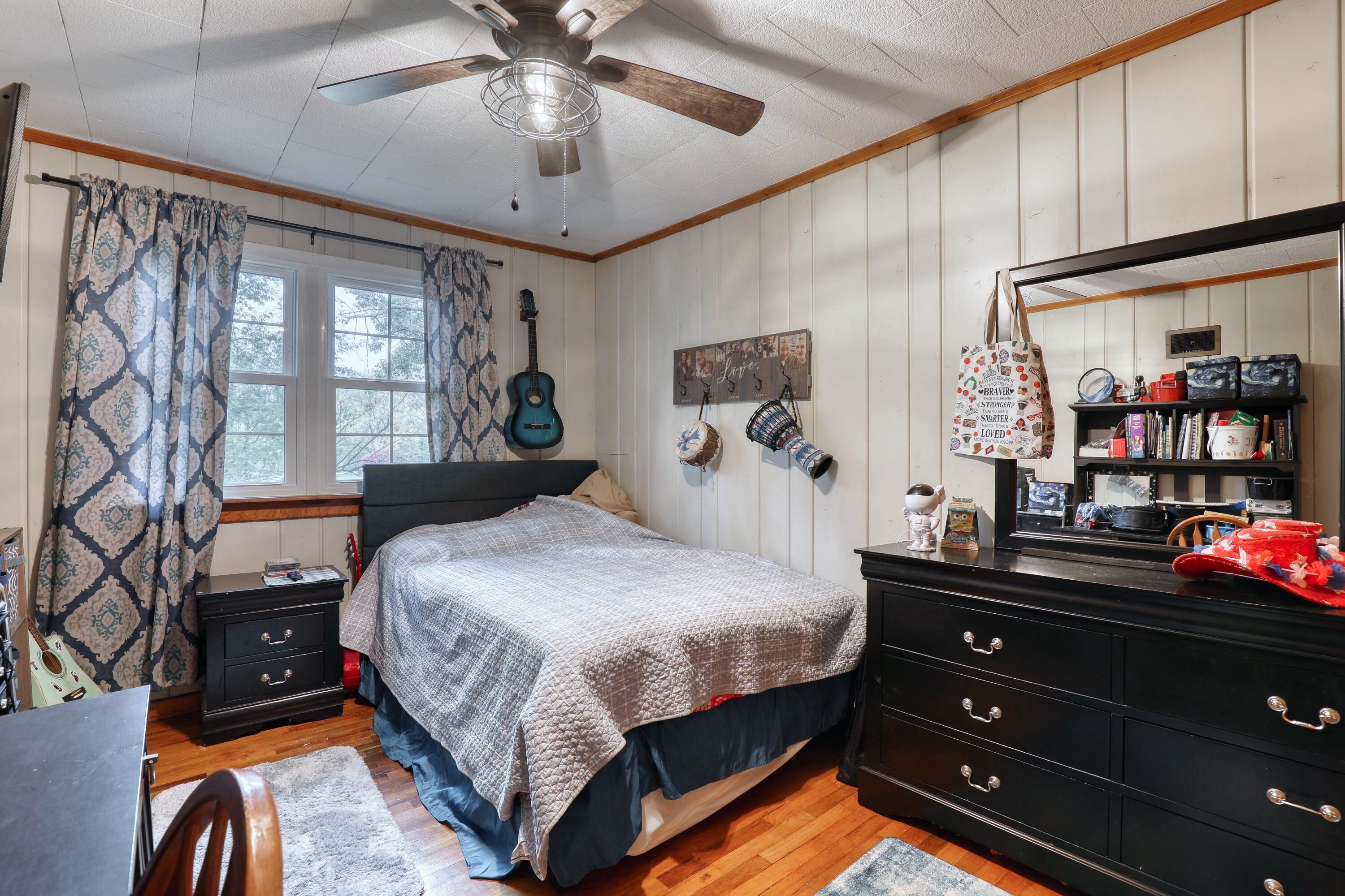 11031 West Ruby Avenue Wauwatosa, WI 53225 - Photo 18 of 39 Bedroom