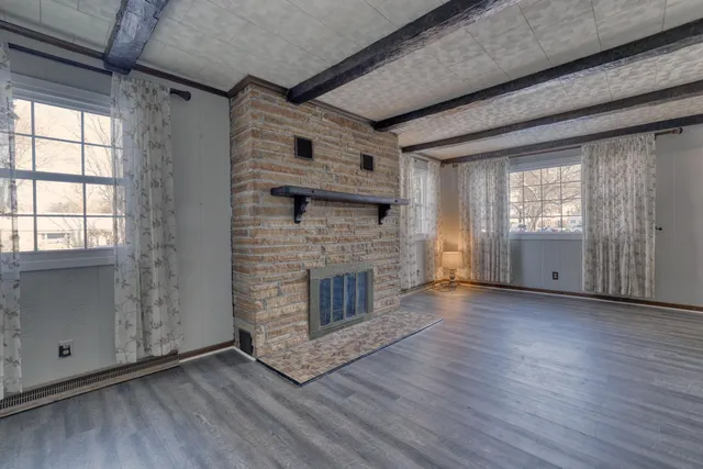 $339,900 | 11031 West Ruby Avenue, Wauwatosa, WI 53225