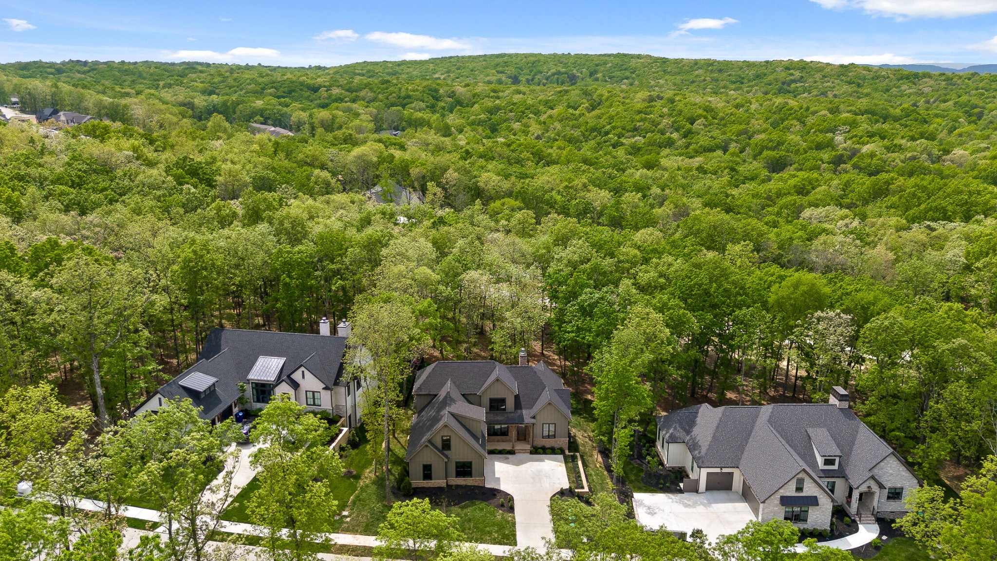 4326 Amethyst Road Chattanooga, TN 37419 - Photo 9 of 46 Gallery Image 9
