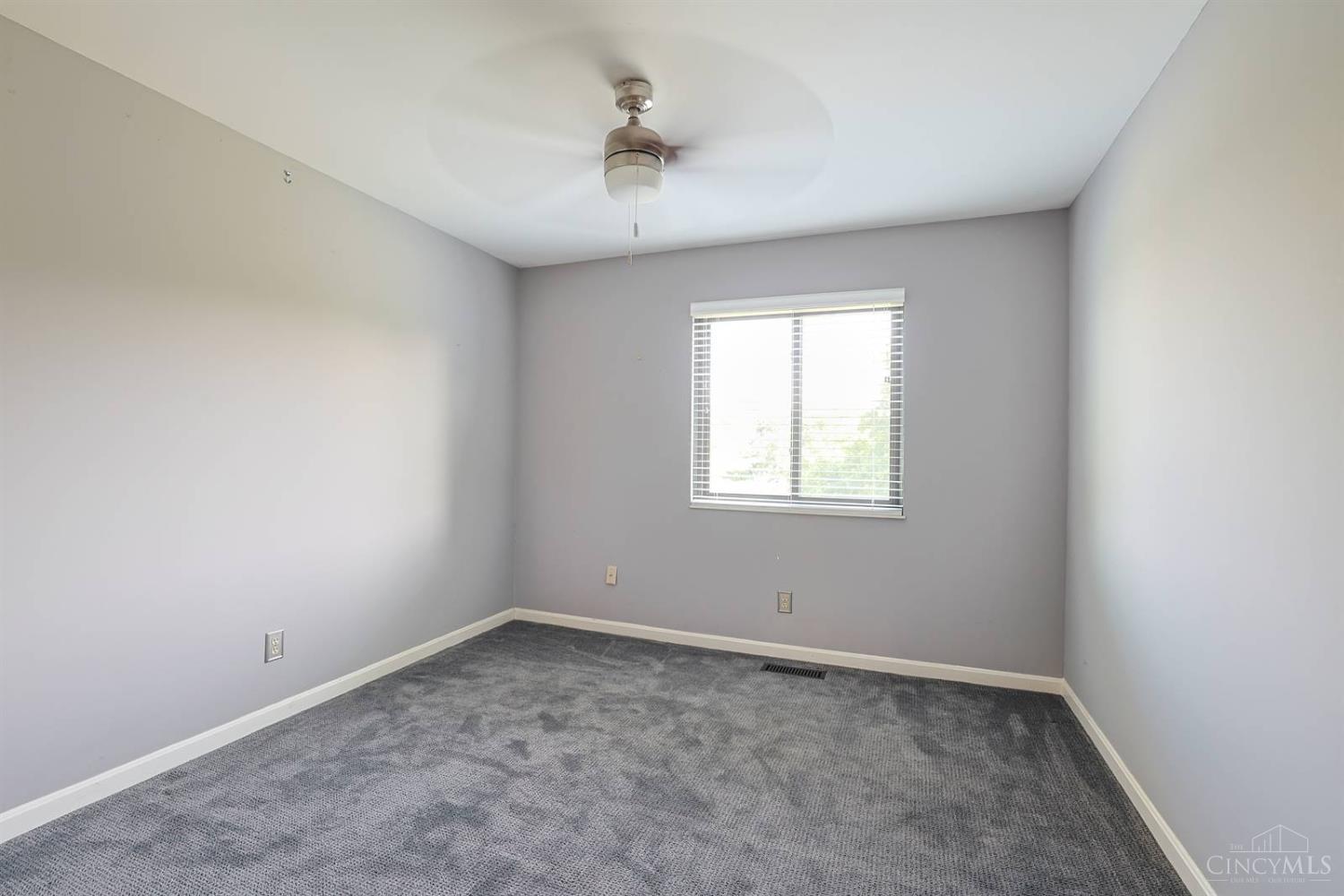 90 Carpenters Ridge Blue Ash, OH 45241 - Photo 21 of 40