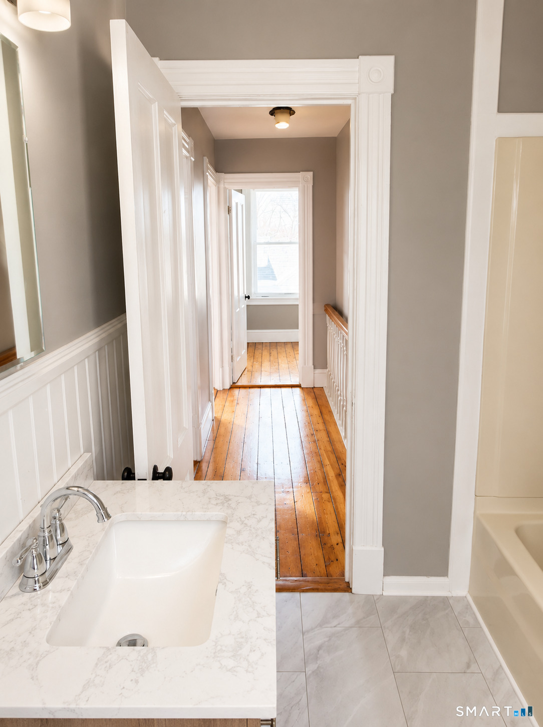45 Dunham Street Norwich, CT 06360 - Photo 16 of 22