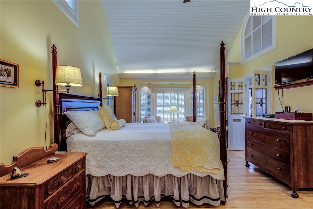 216 Cherry Drive Boone, NC 28607 - Photo 21 of 49 Gallery Image 21