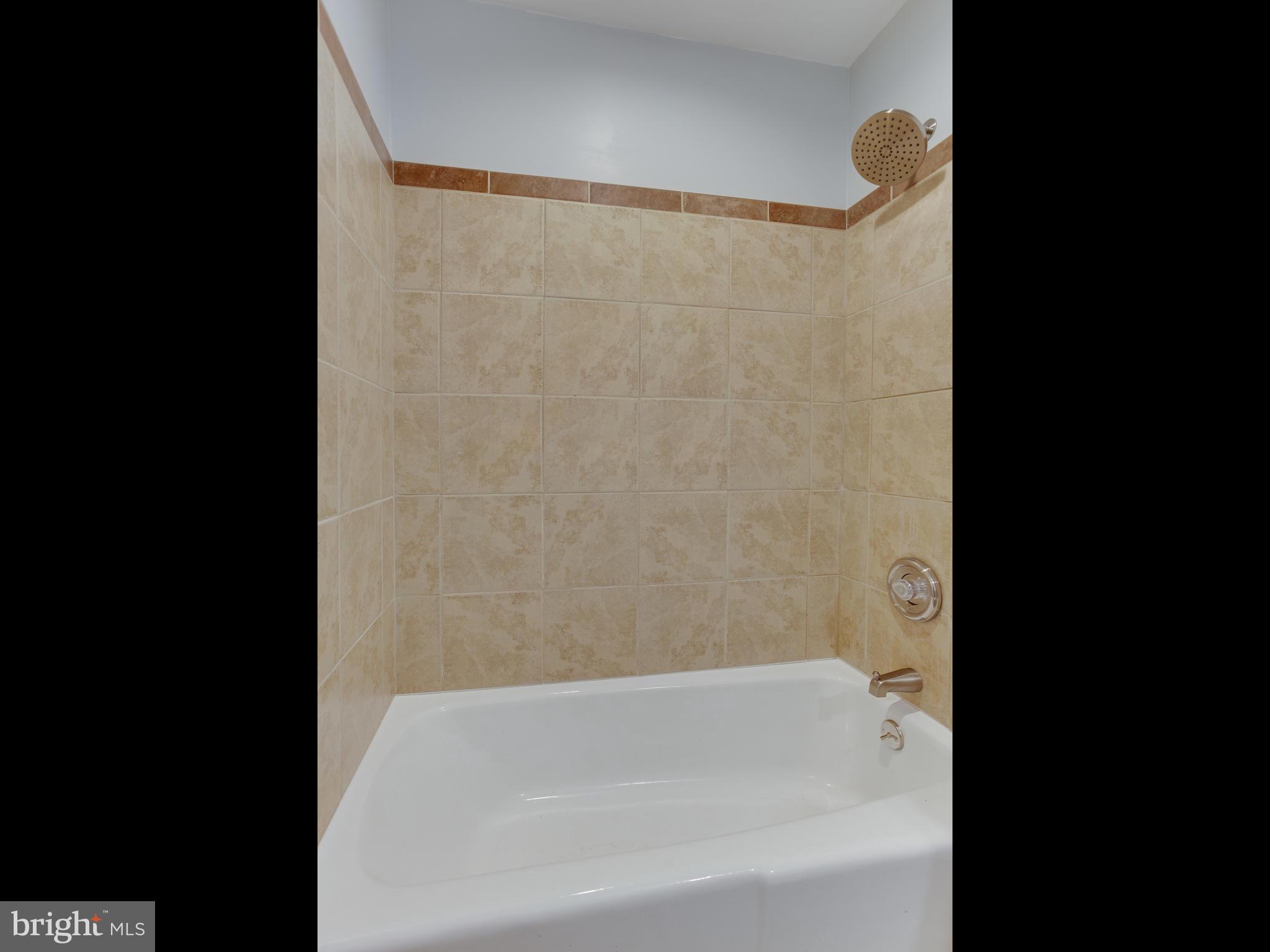 274 Bayard Road Lothian, MD 20711 - Photo 17 of 23 hall bath