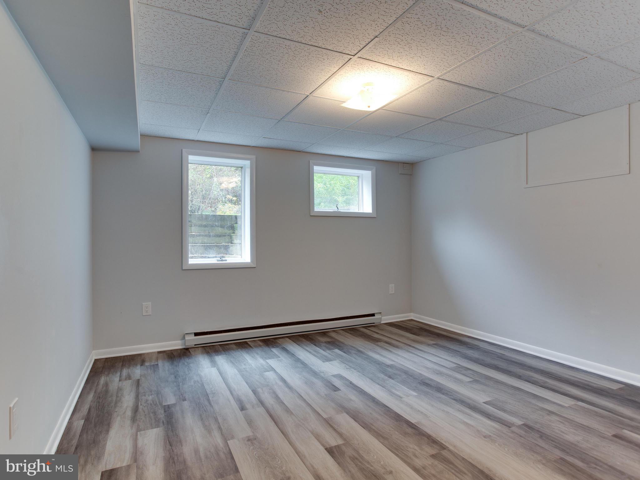 274 Bayard Road Lothian, MD 20711 - Photo 19 of 23 downstairs living room