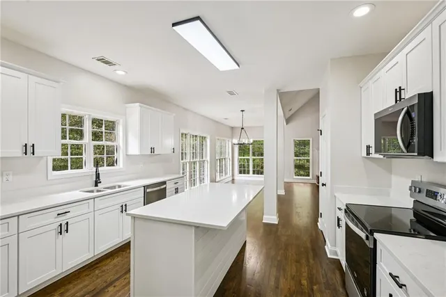 $489,000 | 200 Clear Spring Lane, Oxford, GA 30054