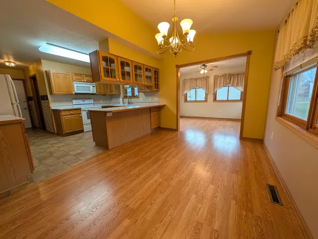 $347,000 | 1626 Keystone Drive, Albert Lea, MN 56007