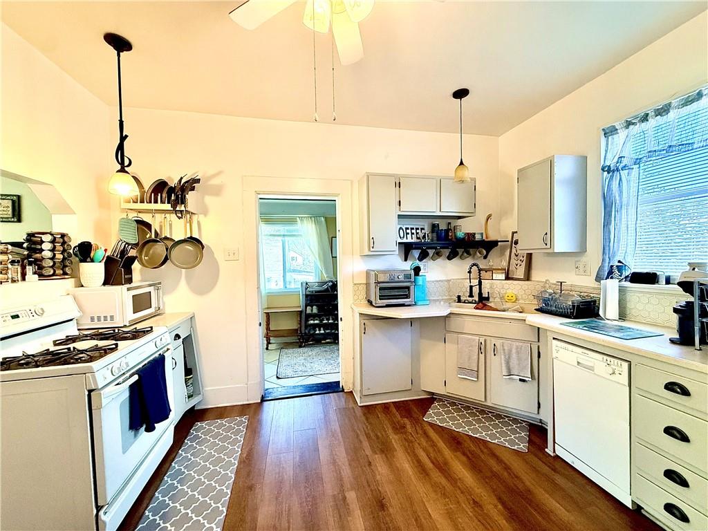 17 South Johnson Road Washington, PA 15342 - Photo 16 of 38