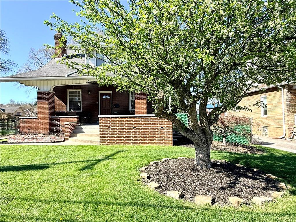 17 South Johnson Road Washington, PA 15342 - Photo 3 of 38