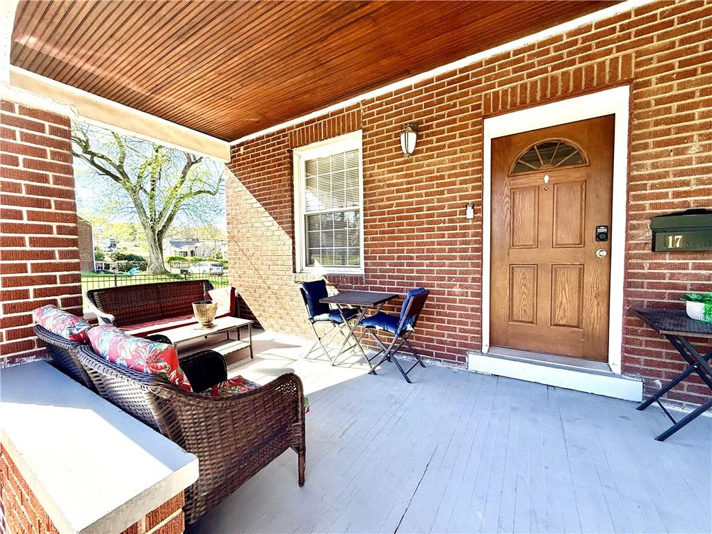 17 South Johnson Road Washington, PA 15342 - Photo 5 of 38