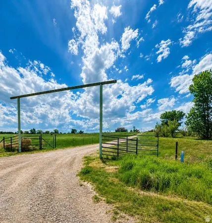 $1,395,000 | 1745 North 11000th Street West, Bluebell, UT 84007