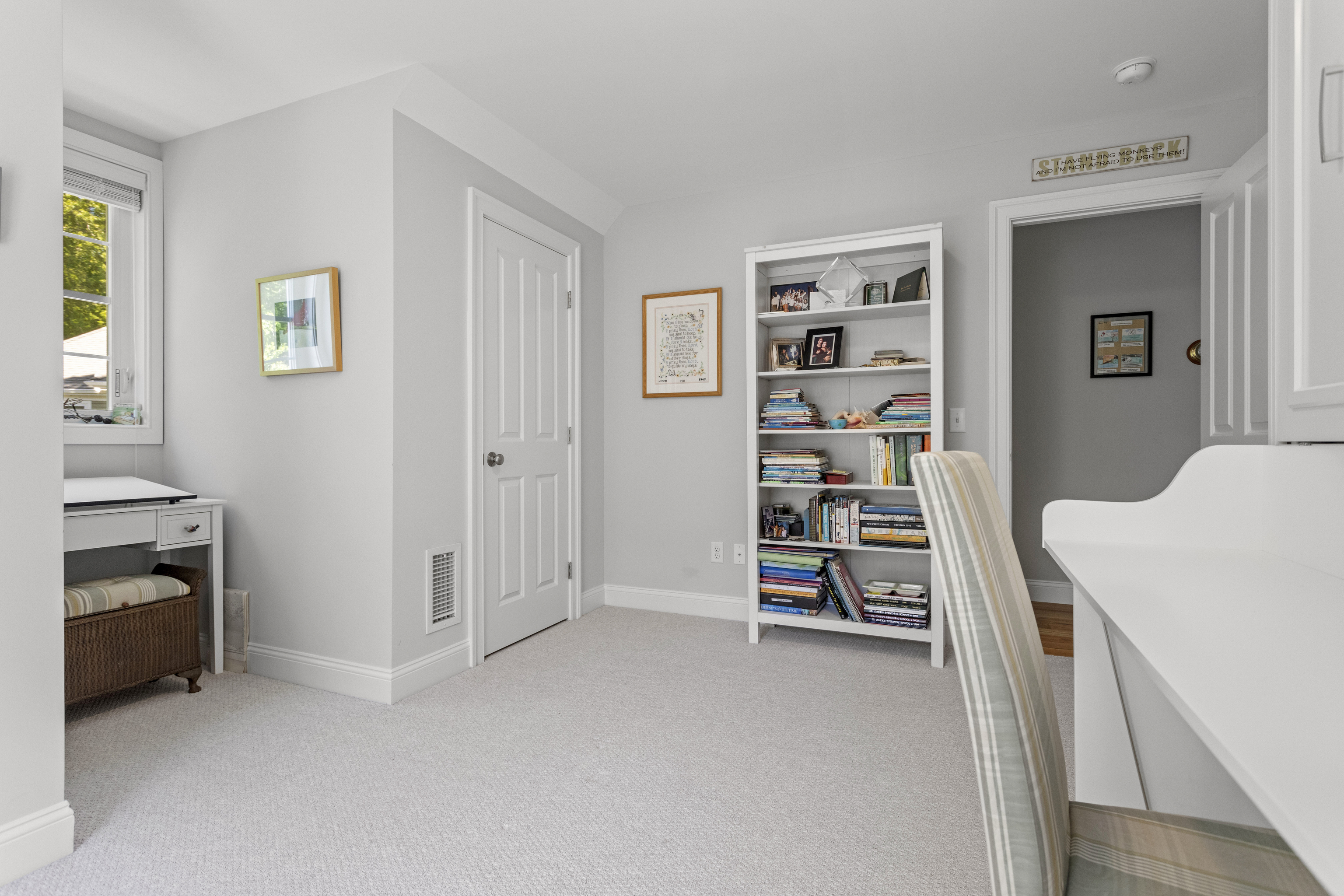 951 Old Clinton Road, Unit 15 Westbrook, CT 06498 - Photo 22 of 30 a view of a livingroom with furniture