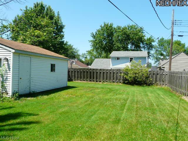 4111 Knickerbocker Road Sheffield Lake, OH 44054 - Photo 4 of 16 Gallery Image 4