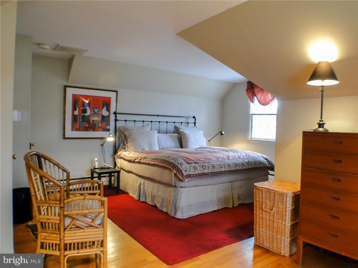 13 Terracedale Road Yardley, PA 19067 - Photo 19 of 25 Bedroom - Main