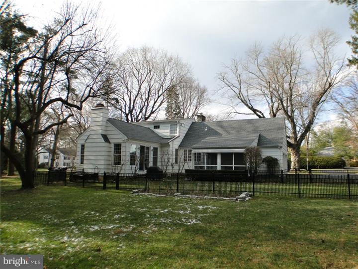 13 Terracedale Road Yardley, PA 19067 - Photo 25 of 25 Exterior Back