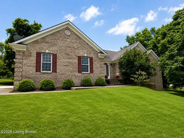 $427,000 | 18 Cambridge Place, Taylorsville, KY 40071