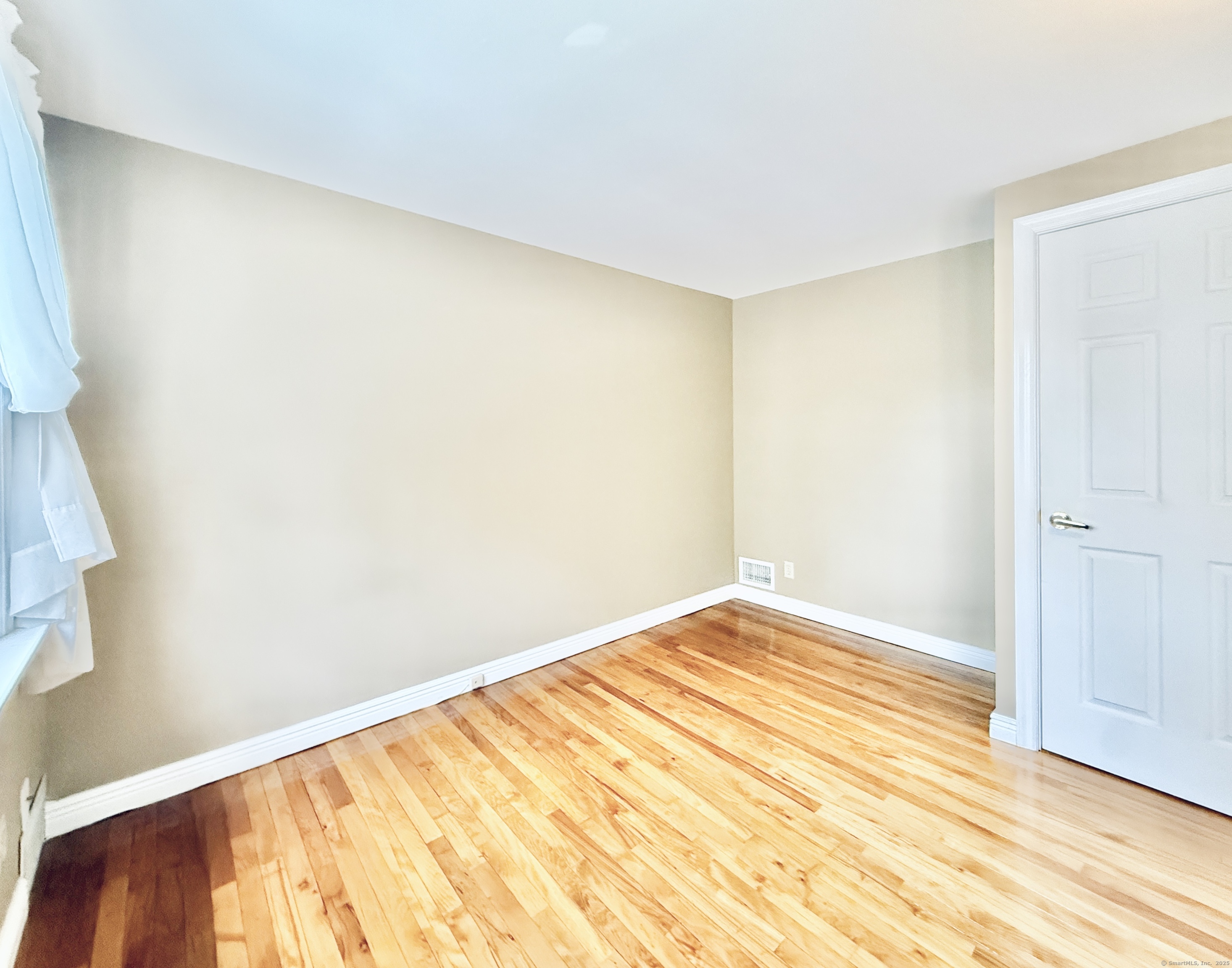 171 Sylvan Knoll Road Stamford, CT 06902 - Photo 13 of 23 a view of empty room