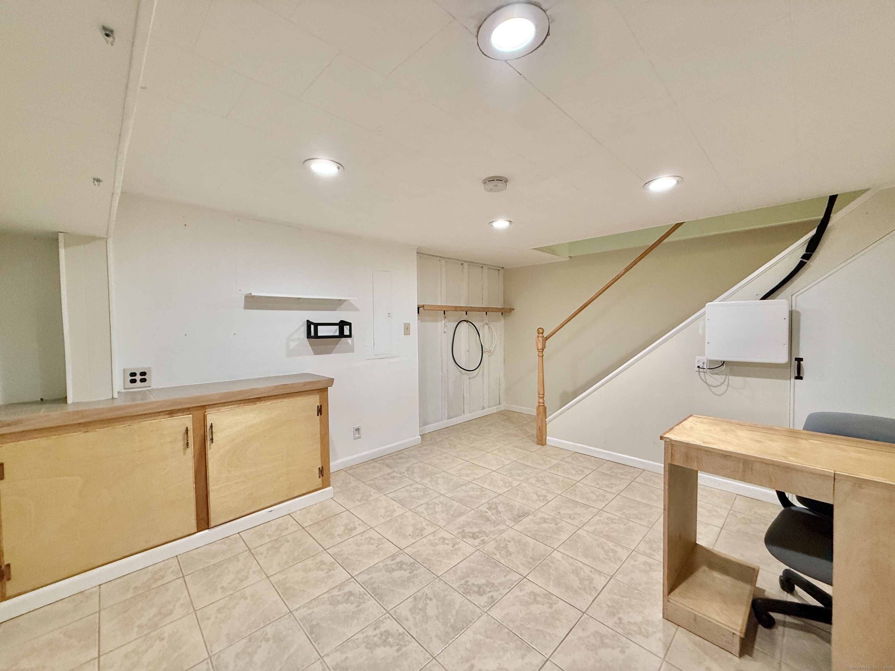 171 Sylvan Knoll Road Stamford, CT 06902 - Photo 20 of 23