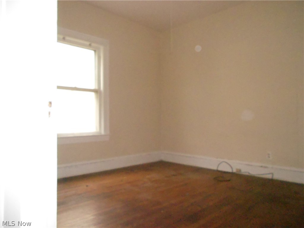 1622 Catalpa Road Cleveland, OH 44112 - Photo 10 of 12 Gallery Image 10