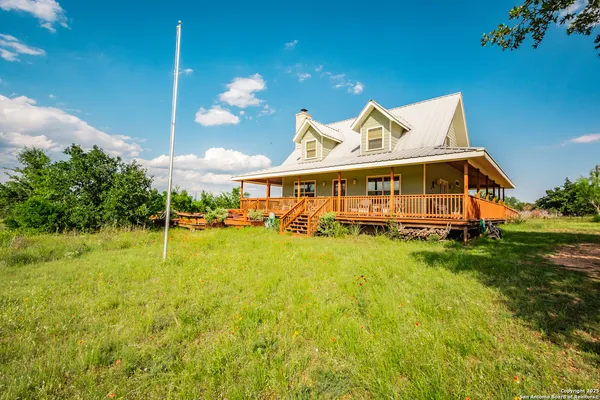 $699,000 | 2925 County Road 361, Utopia, TX 78884