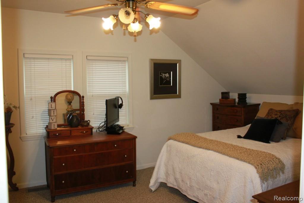 2068 East Erie Road Erie, MI 48133 - Photo 12 of 26 IMG_9259.jpg