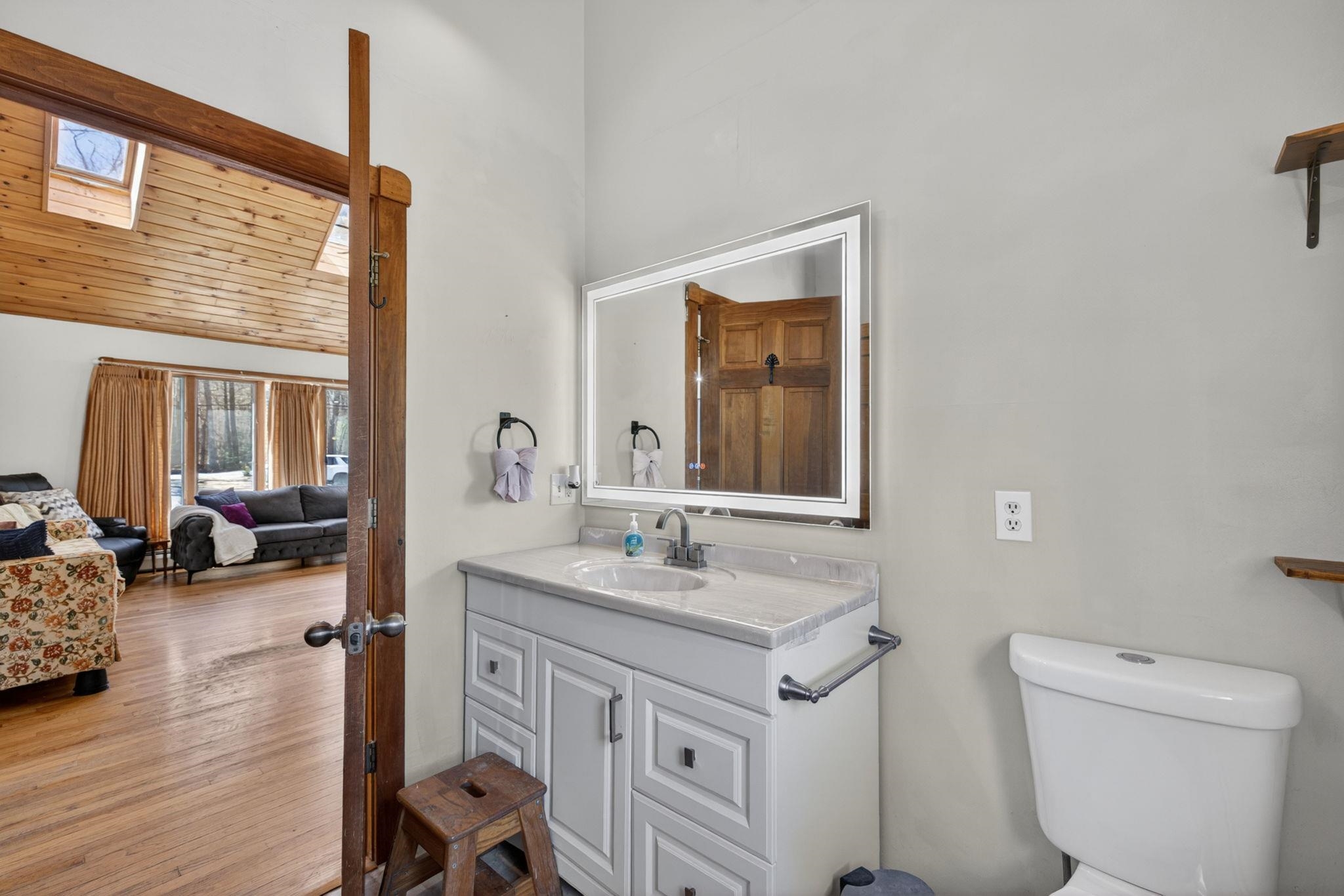 314 Wentworth Road Brookfield, NH 03872 - Photo 22 of 44
