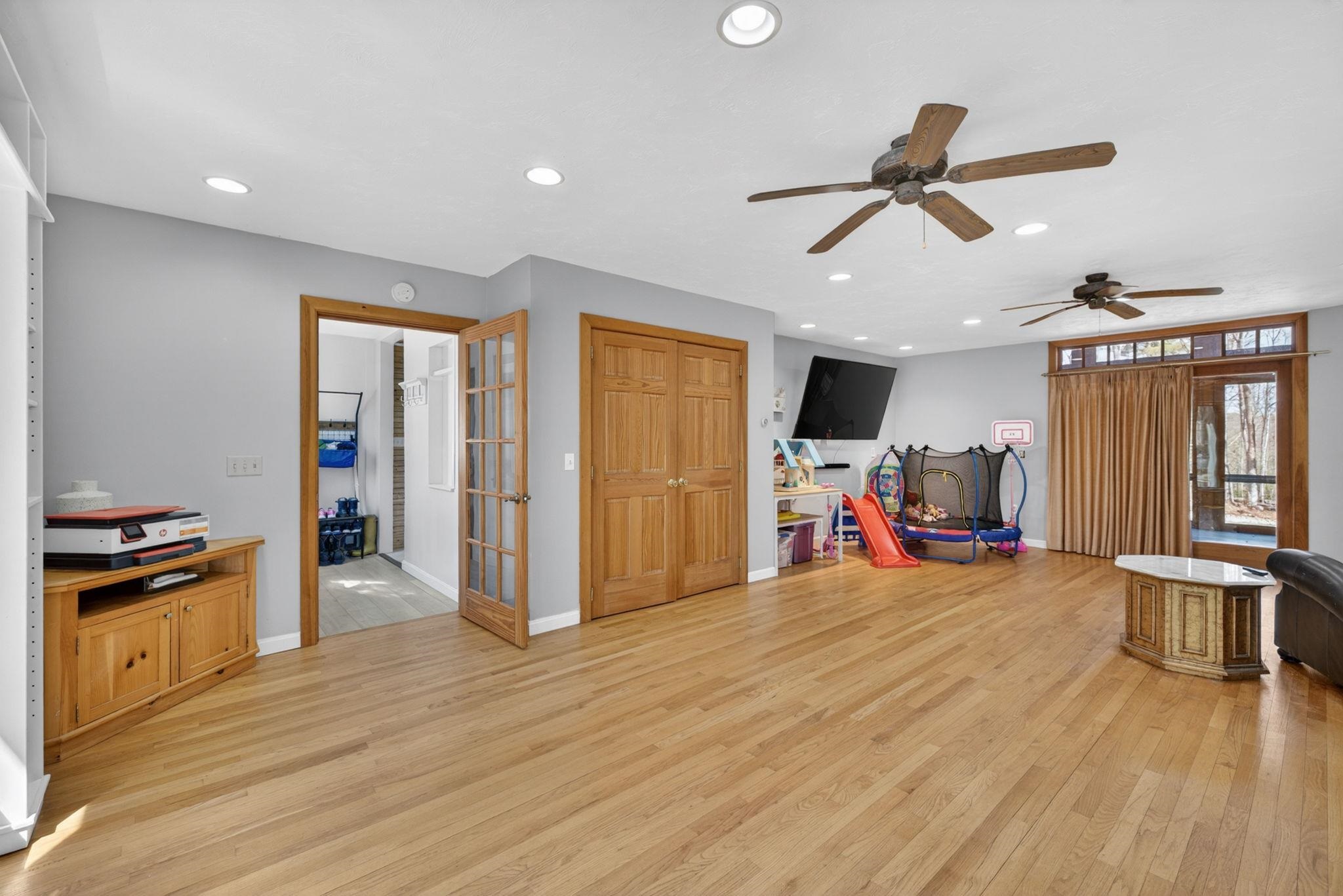 314 Wentworth Road Brookfield, NH 03872 - Photo 29 of 44