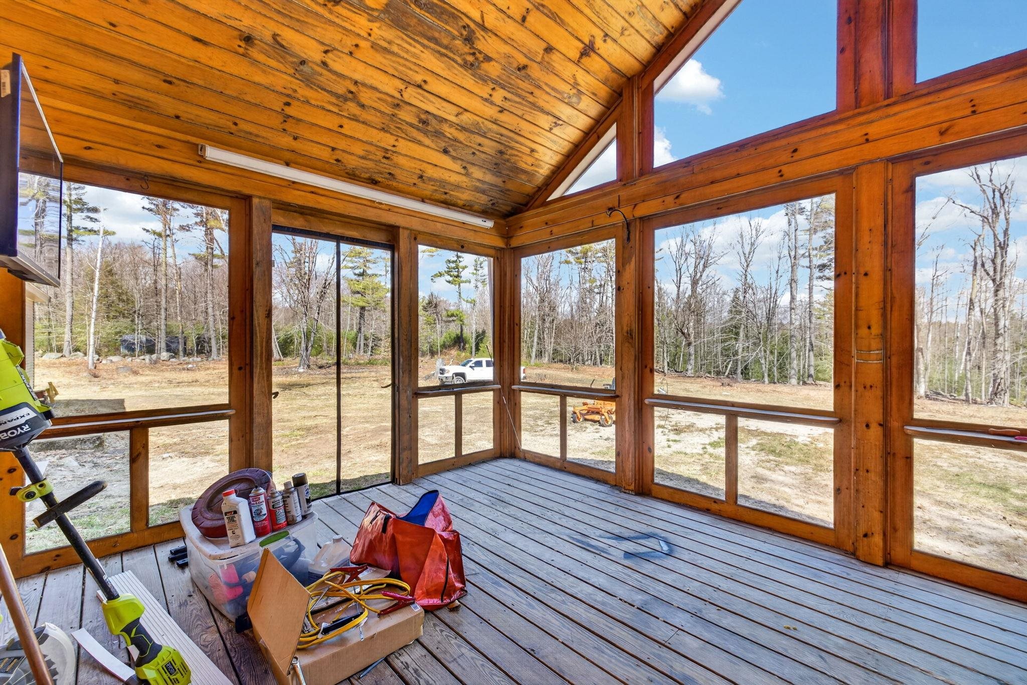 314 Wentworth Road Brookfield, NH 03872 - Photo 33 of 44