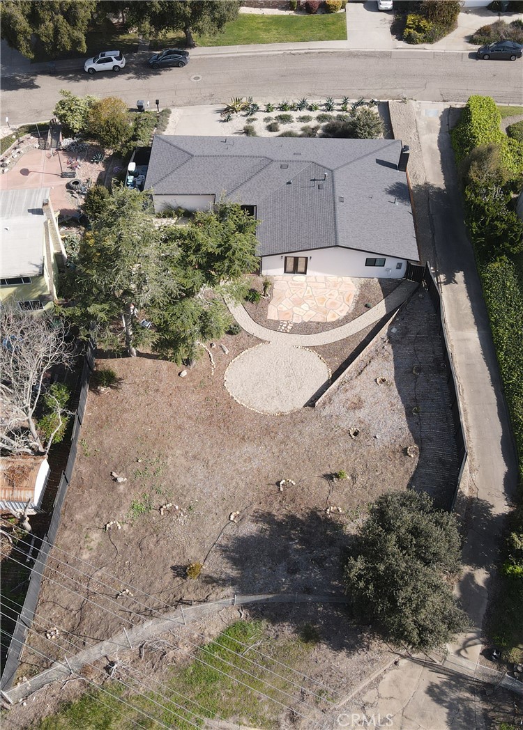 6 Santa Clara Drive Lompoc, CA 93436 - Photo 40 of 40 a view of a backyard with table and chairs