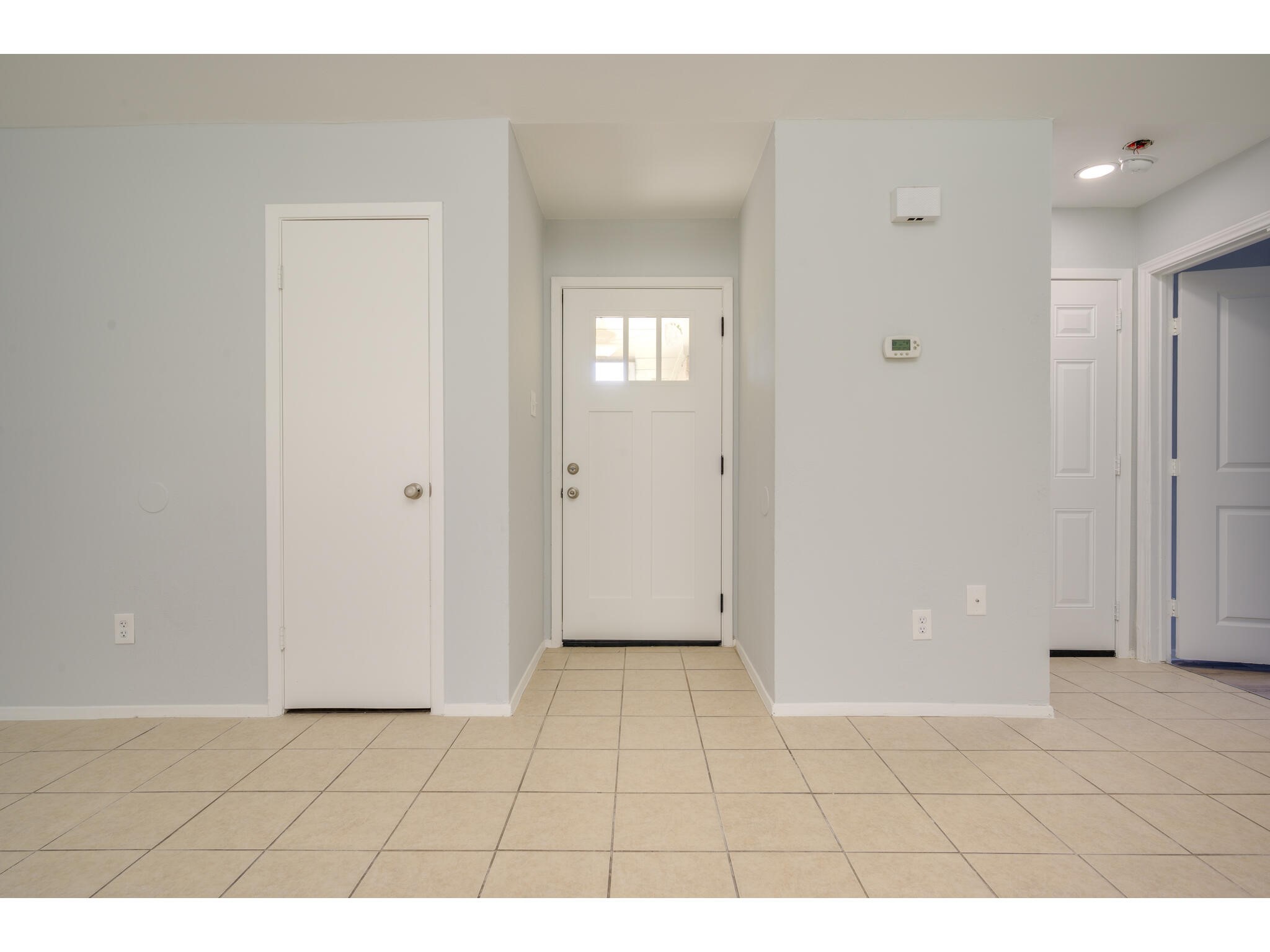 2104 Magazine Street Austin, TX 78727 - Photo 7 of 29
