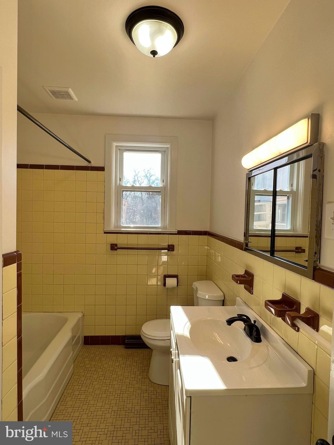 3126 Bethel Road Marcus Hook, PA 19061 - Photo 9 of 19 Gallery Image 9
