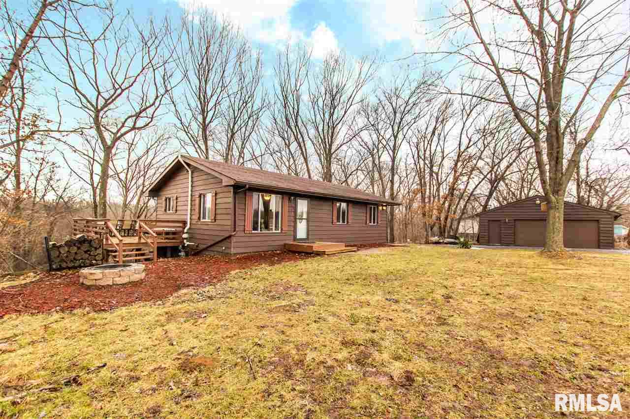 1559 Hickory Point Road Metamora, IL 61548 - Photo 2 of 25