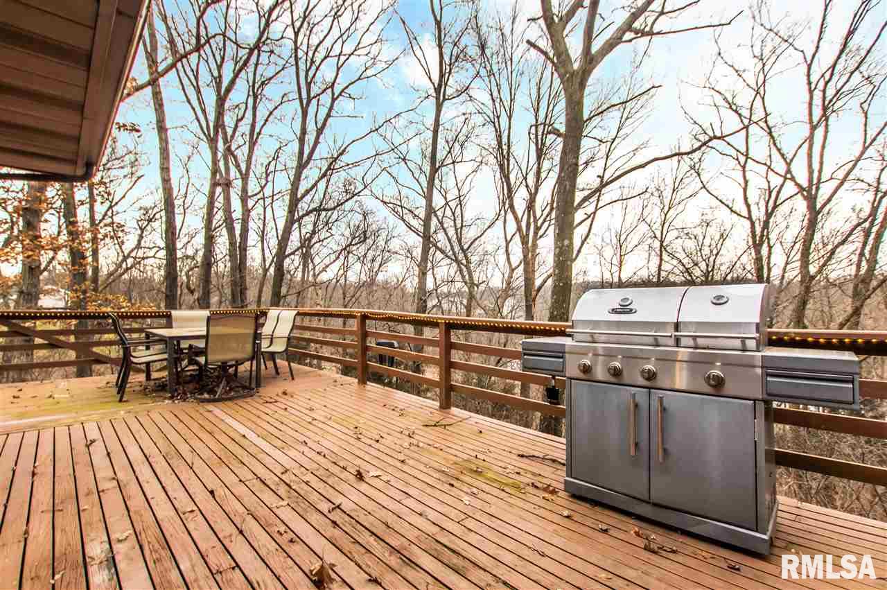 1559 Hickory Point Road Metamora, IL 61548 - Photo 23 of 25