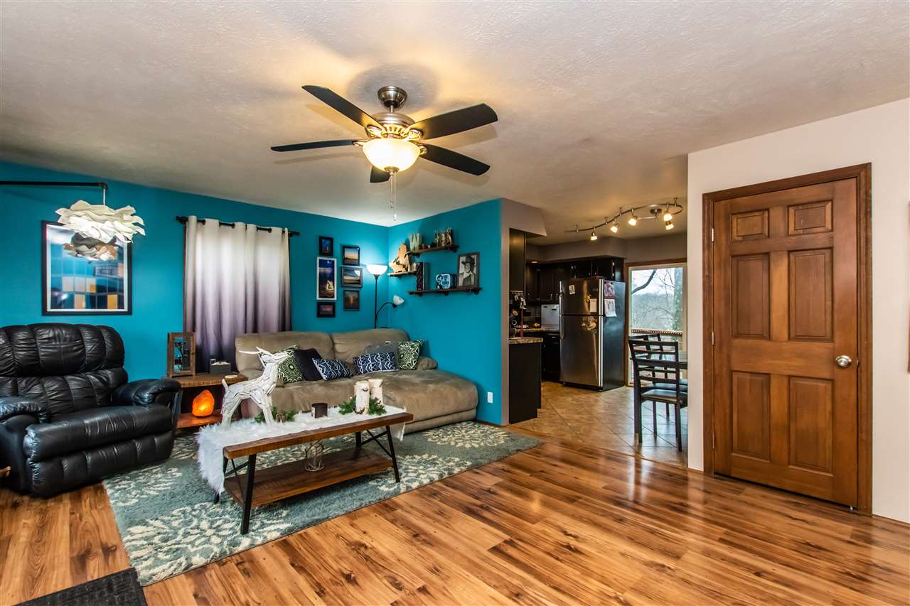 1559 Hickory Point Road Metamora, IL 61548 - Photo 4 of 25