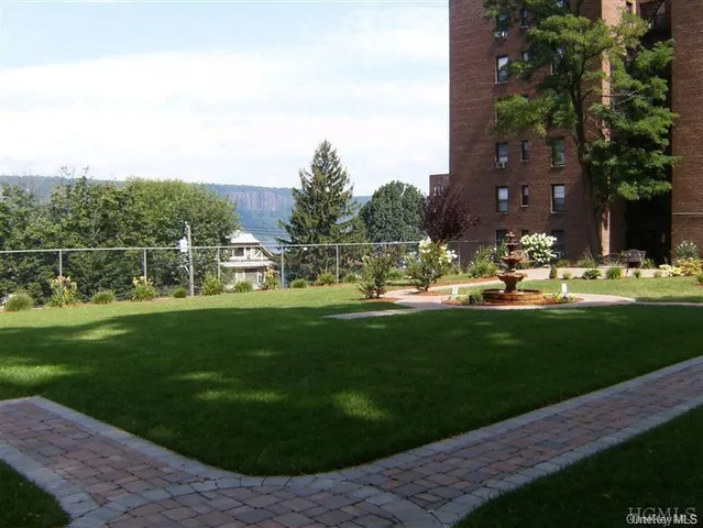 $207,500 | 632 Warburton Avenue, Unit 6K, Yonkers, NY 10701