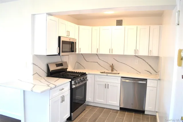 $207,500 | 632 Warburton Avenue, Unit 6K, Yonkers, NY 10701