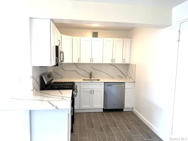 $207,500 | 632 Warburton Avenue, Unit 6K, Yonkers, NY 10701