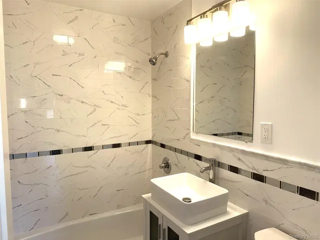 $207,500 | 632 Warburton Avenue, Unit 6K, Yonkers, NY 10701