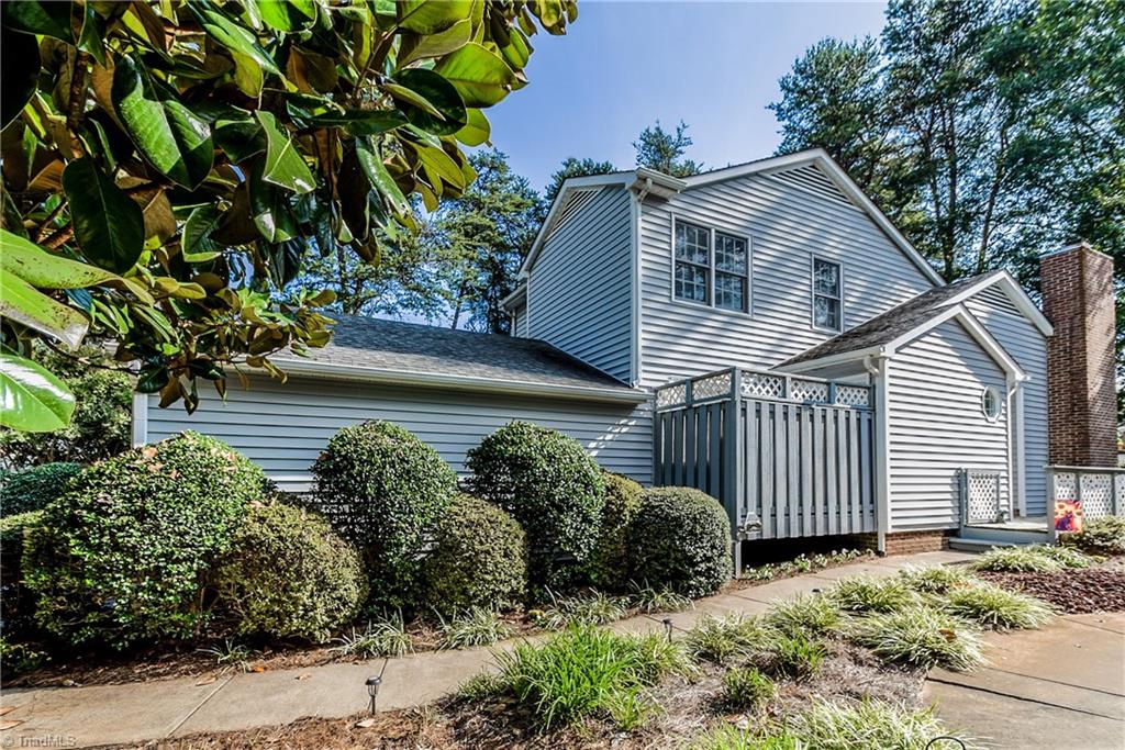 102 Pebble Rdg Lane Winston-Salem, NC 27104 - Photo 1 of 22 Gallery Image 1