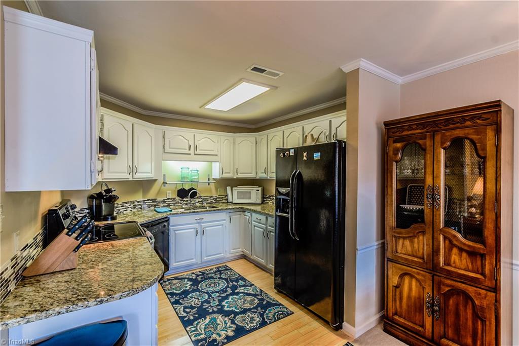 102 Pebble Rdg Lane Winston-Salem, NC 27104 - Photo 12 of 22 Gallery Image 12