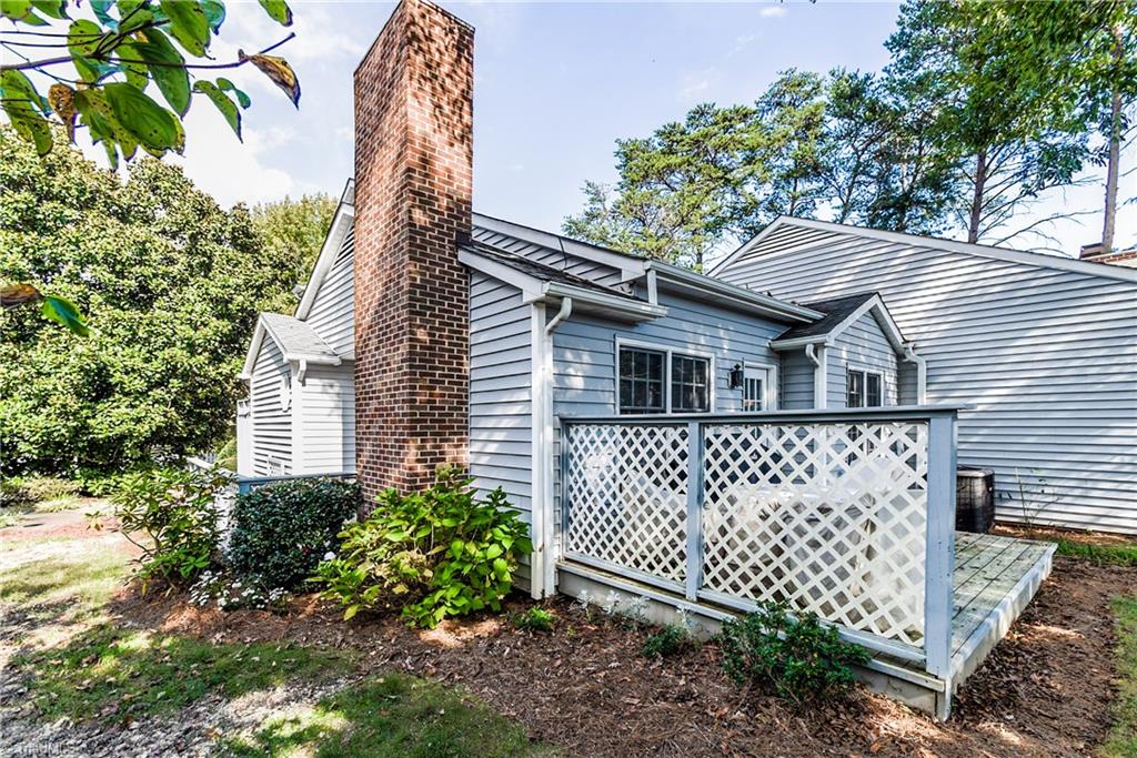 102 Pebble Rdg Lane Winston-Salem, NC 27104 - Photo 3 of 22 Gallery Image 3