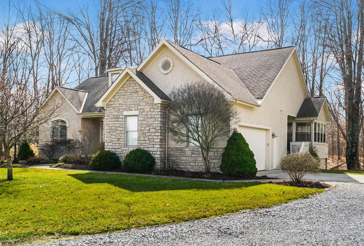 6841 Heverlo Road Sunbury, OH 43074 - Photo 2 of 49