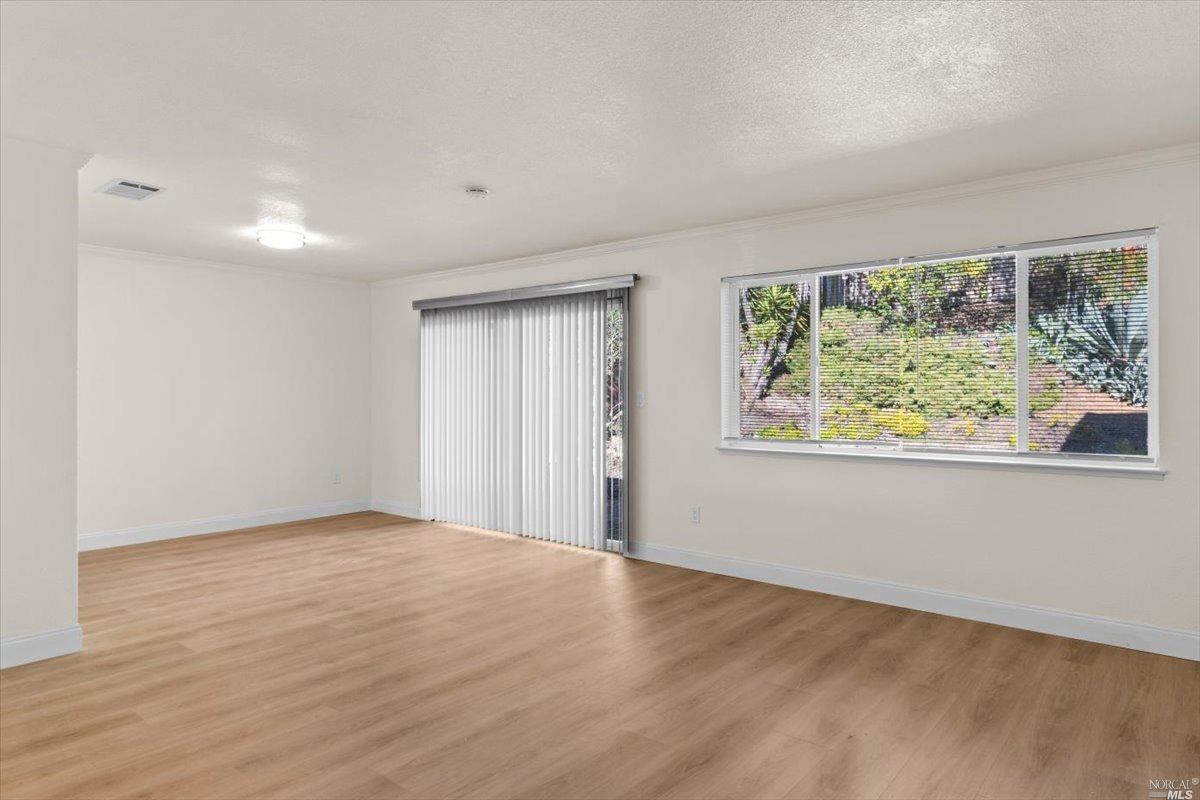 640 Skyline Drive Vallejo, CA 94591 - Photo 15 of 55