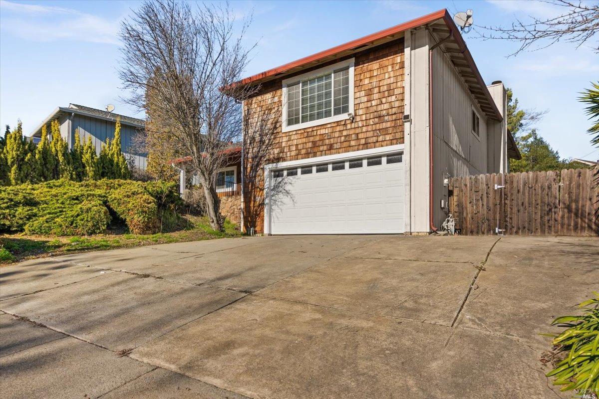 640 Skyline Drive Vallejo, CA 94591 - Photo 6 of 55