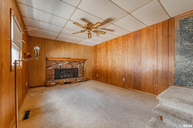 $105,000 | 1025 Broadway Street, Lincoln, IL 62656