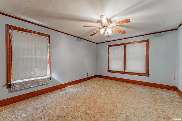 $105,000 | 1025 Broadway Street, Lincoln, IL 62656