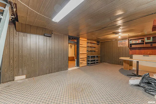 $105,000 | 1025 Broadway Street, Lincoln, IL 62656