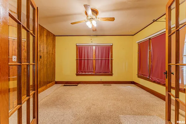 $70,000 | 1025 Broadway Street, Lincoln, IL 62656
